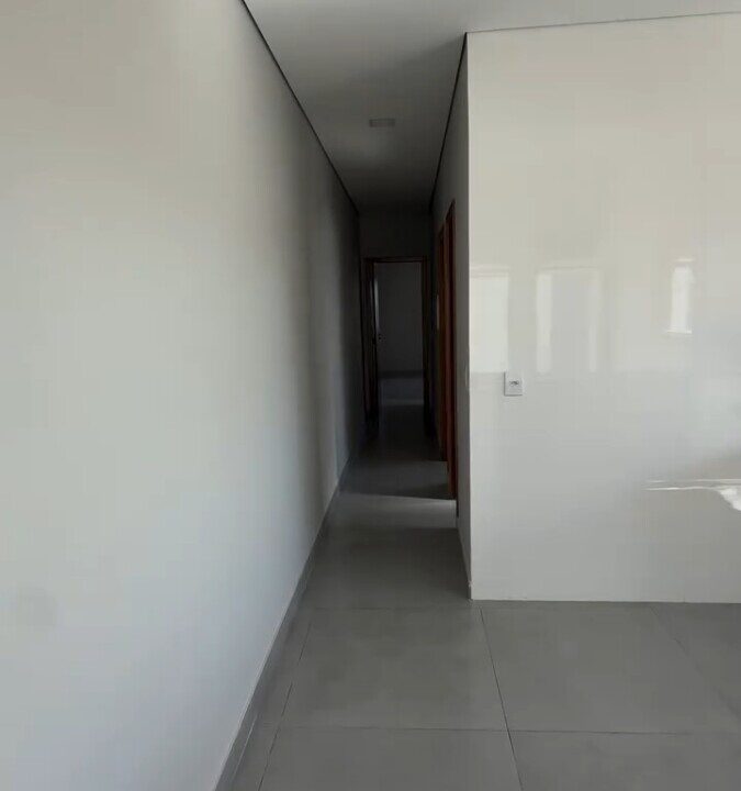 3683165321830218290.mp4_snapshot_00.35.403