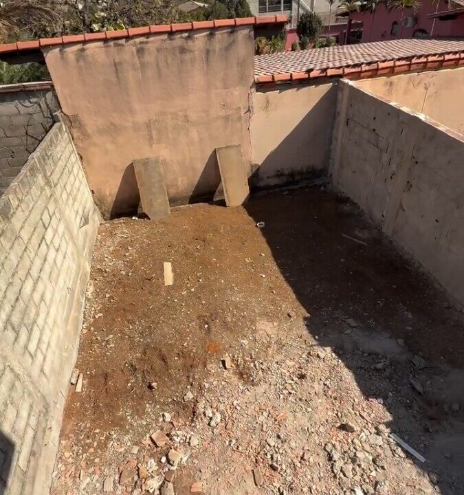 3683165321830218290.mp4_snapshot_01.17.451